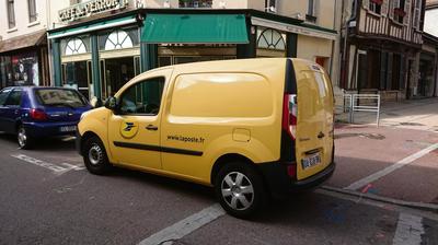 Dans La Calvados Les Postiers Du Beny Bocage Contre La Pause Meridienne